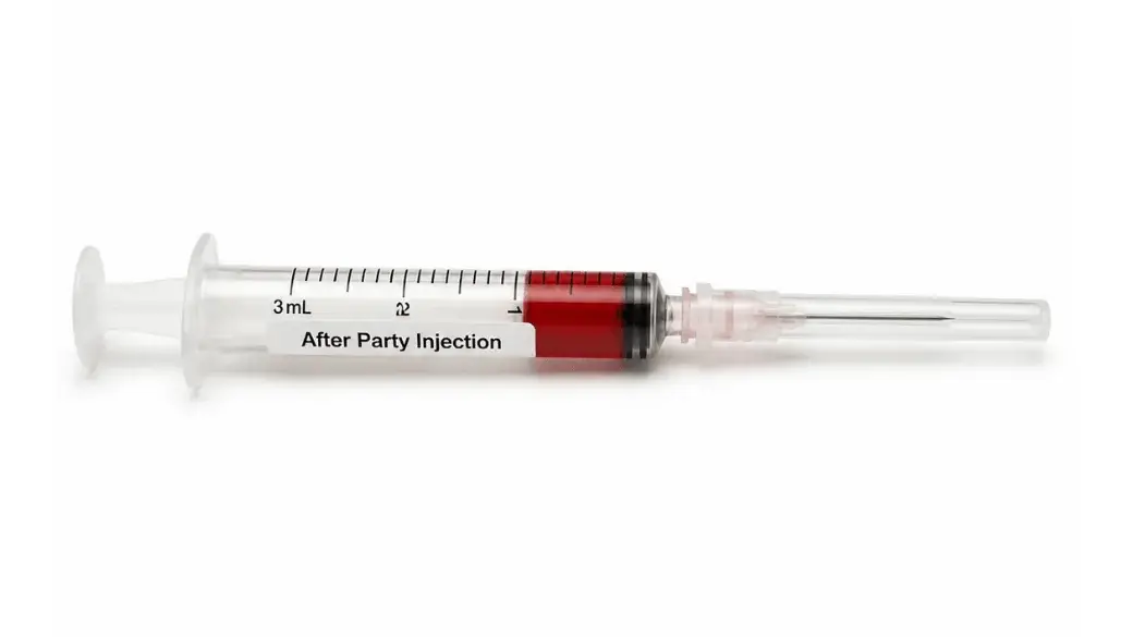 VITAMIN INJECTION - DES PERES, MO 7 After Party Lipo-B injection at NEUAGE Health + Wellness in Des Peres, MO